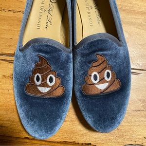 Del Toro for Modus Operandi 💩 emoji opera pumps 6.5